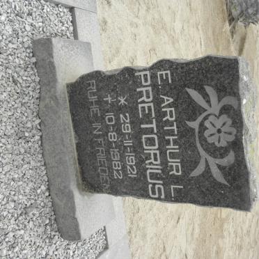 PRETORIUS E. Arthur L. 1921-1982