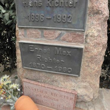 RICHTER Ernst Max 1870-1960 :: RICHTER Hans 1896-1992 :: RICHTER Annalies nee RICHTER 1923-2007