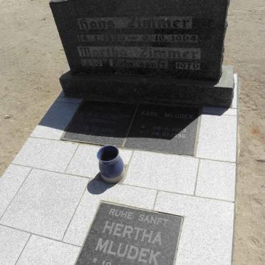 ZIMMER :: MLUDEK :: REINERT :: HEINEMANN