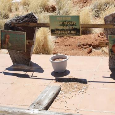 NAKASOLE Andries 1914-1967 &amp; Katrina 1934-1996