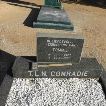 CONRADIE T.L.N. 1927-1993