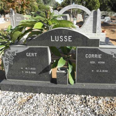 LUSSE Gert 1933-1986 &amp; Corrie HORN 1938-