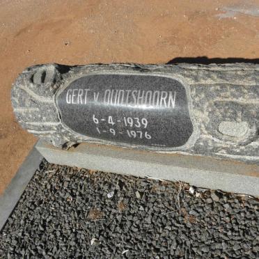 OUDTSHOORN Gert, van 1939-1976