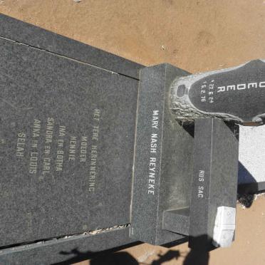 REYNEKE Mary Nash 1924-1976