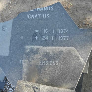 CRONJE Stephanus Ignatius 1974-1977
