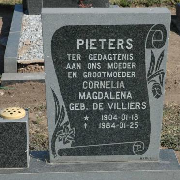 PIETERS Cornelia Magdalena nee DE VILLIERS 1904-1984