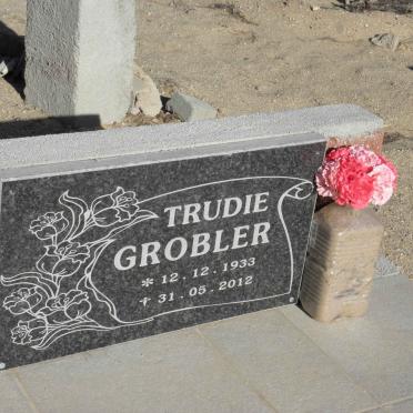 GROBLER Trudie 1933-2012