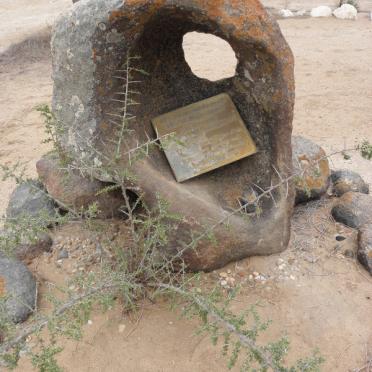 LINTVELT Elizabeth Maria nee JANKOWITZ 1928-1996