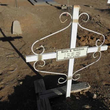 VELDSKOEN Kevin R. 1991-2008