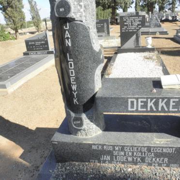 DEKKER Jan Lodewyk 1941-1981