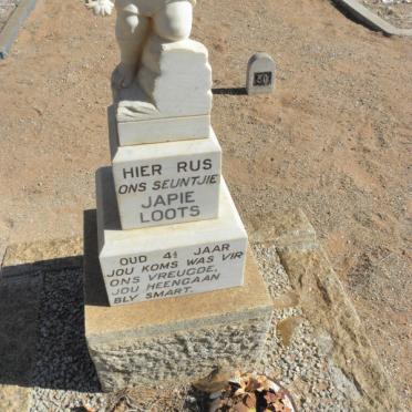 LOOTS Japie