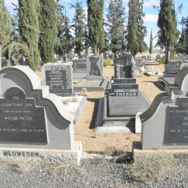 MEUWESEN Willem Pieter 1884-1976 &amp; Martha C.E. V.D. HEEVER 1890-1966