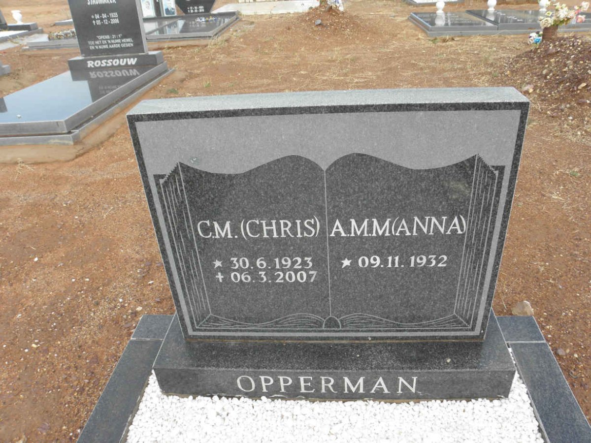 OPPERMAN C.M. 1923-2007 &amp; A.M.M. 1932-