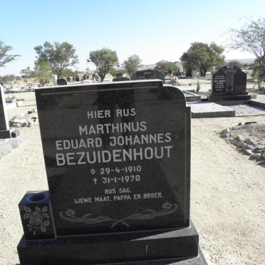 BEZUIDENHOUT Marthinus Eduard Johannes 1910-1970