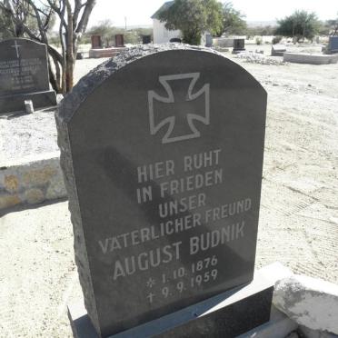 BUDNIK August 1876-1959