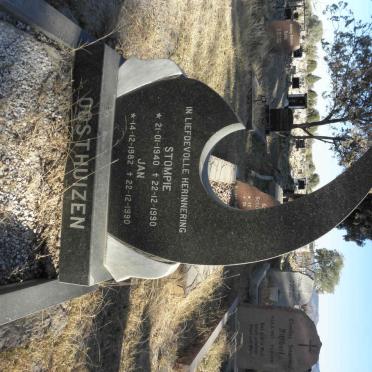 OOSTHUIZEN Stompie 1940-1990 :: OOSTHUIZEN Jan 1982-1990