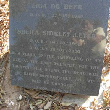 LEYER Sheila Shirley 1958-2000