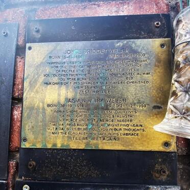 WELSH Joyce Bridget 1948-2000 :: WELSH Jasmin Kiara 1998-1998